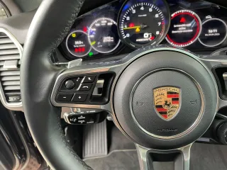 PORSCHE Cayenne Coupé EHybrid