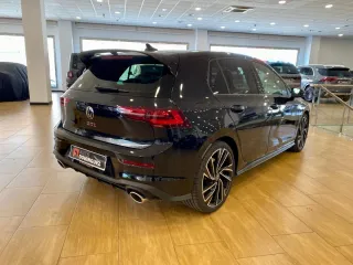 VOLKSWAGEN Golf GTI Clubsport 2.0 TSI 221kW 300CV DSG