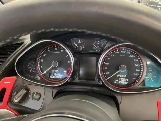 AUDI R8 Spyder 5.2 FSI V10 quattro