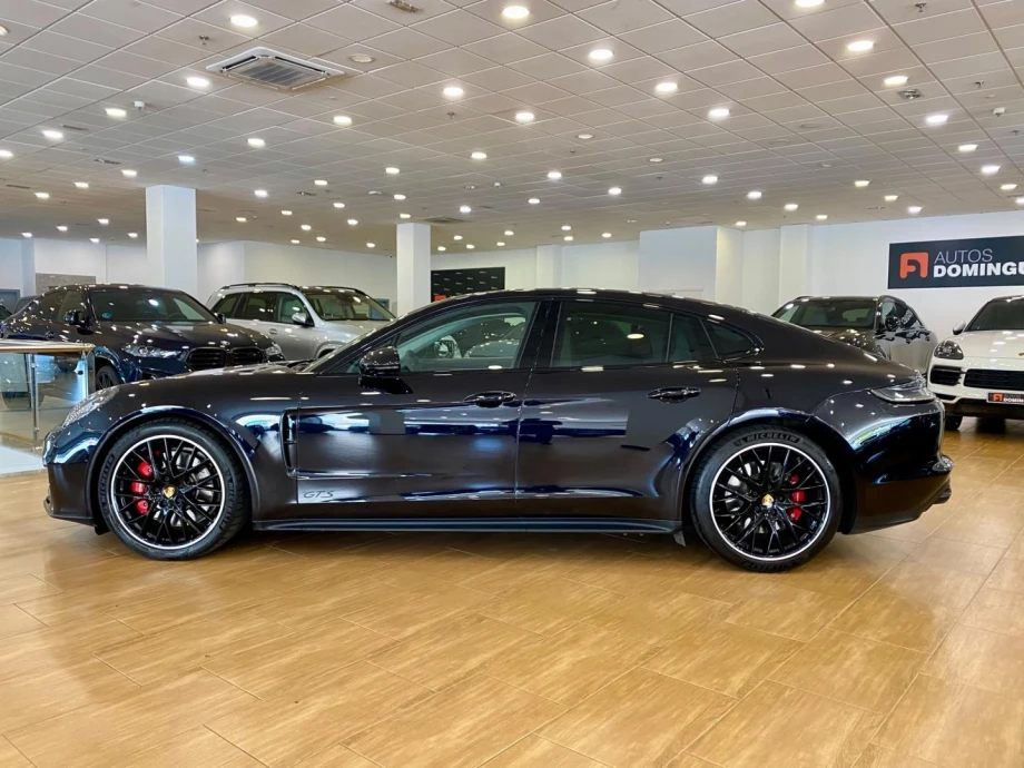 PORSCHE Panamera GTS