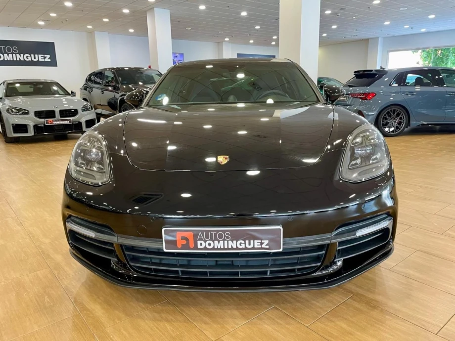 PORSCHE Panamera 10 Anniversary