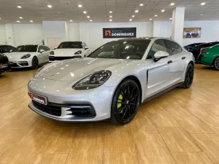 PORSCHE Panamera 4 E-Hybrid