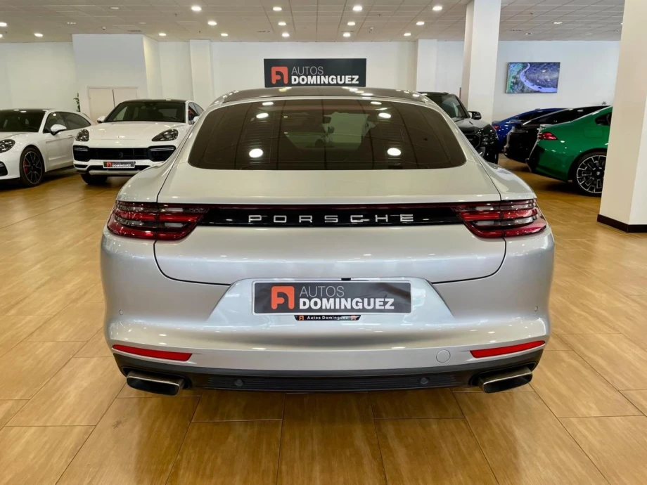 PORSCHE Panamera 4 E-Hybrid