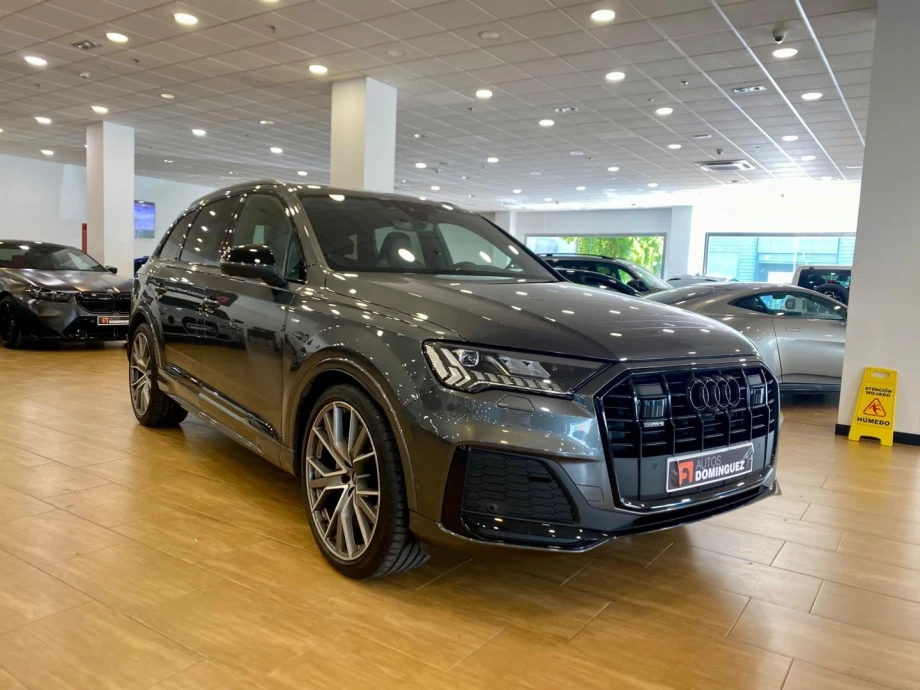 AUDI Q7 Black line 50 TDI 210kW 286CV q. tip.