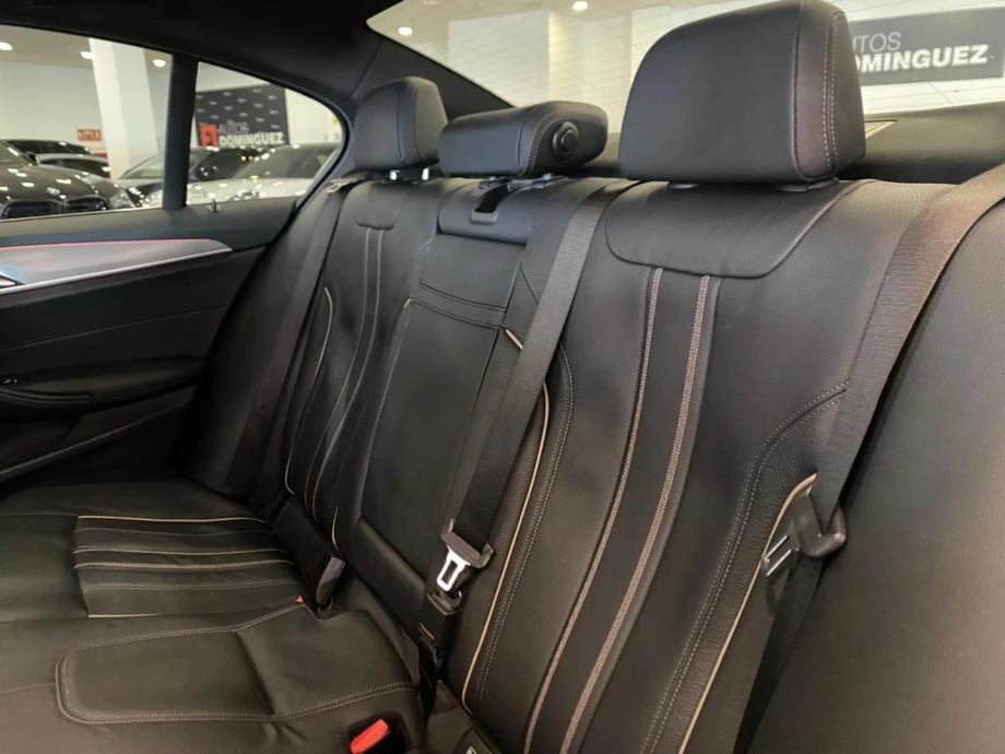 BMW Serie 5 530dA xDrive PACK M