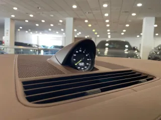 PORSCHE Panamera 4 EHybrid 10 Years Edition