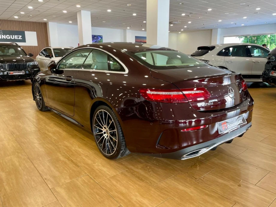 MERCEDES-BENZ Clase E Coupe E 220 d PACK AMG