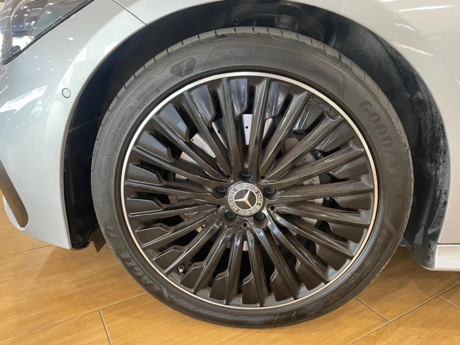 MERCEDES-BENZ CLE CLE 300 4MATIC Coupe PACK AMG