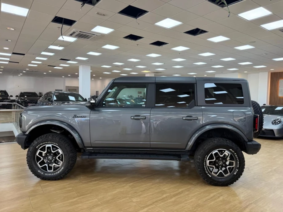 FORD Bronco Outer Banks 2.7 EcoBoost V6 335CV 4x4 In