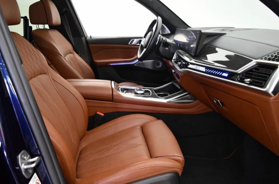BMW X7 M60i xDrive