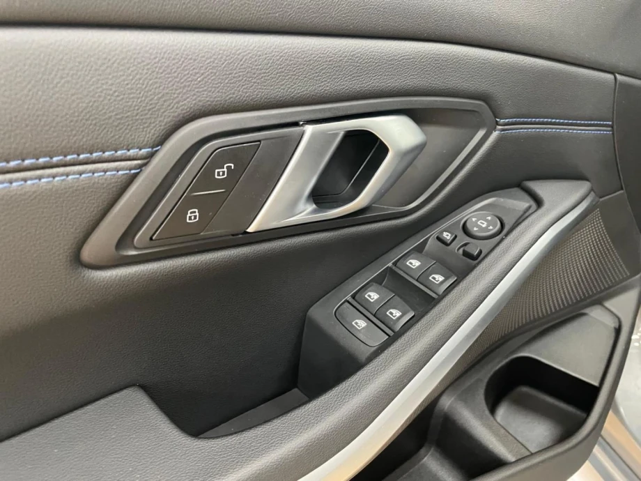 BMW Serie 3 320i Auto PACK M