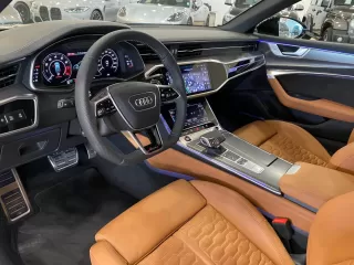 (Spanish) 10 Extras que todo coche debería tener