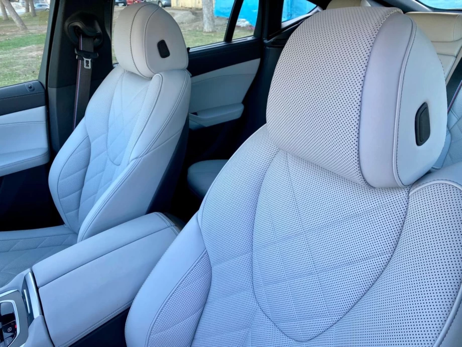 BMW X6 xDrive40d PACK M