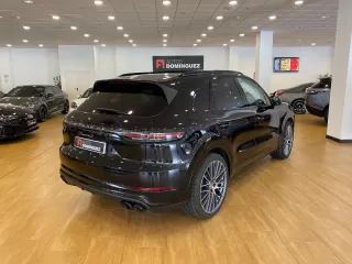PORSCHE Cayenne S