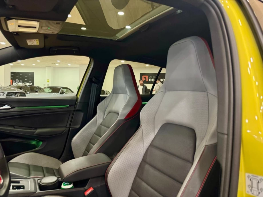 VOLKSWAGEN Golf GTI Clubsport 2.0 TSI 221kW 300CV DSG