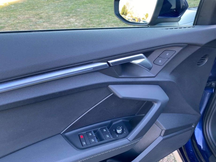 AUDI A3 Sportback 30 TDI 85kW 116CV