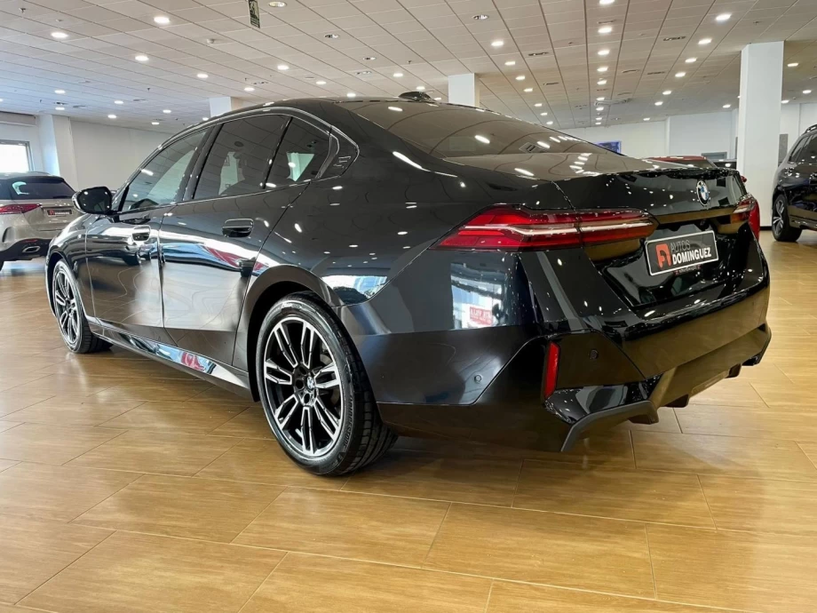 BMW Serie 5 520d PACK M