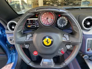 FERRARI California T DCT 22 plazas
