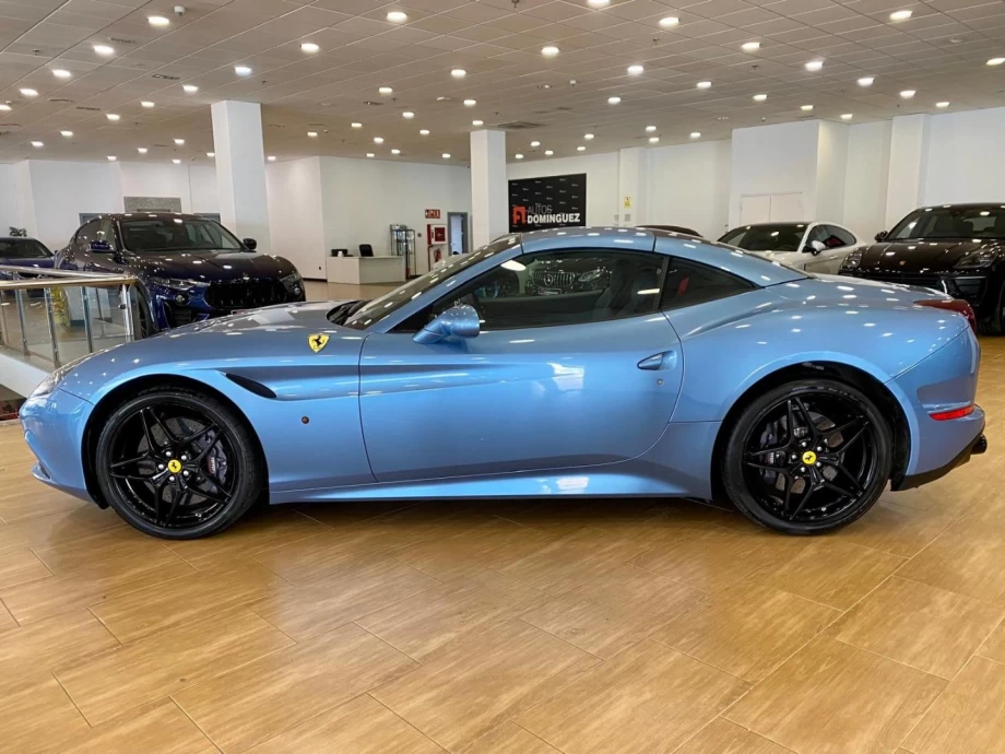 FERRARI California T DCT 22 plazas