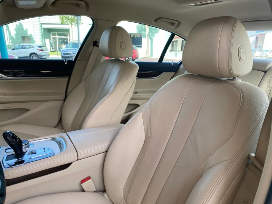 BMW Serie 7 730DA
