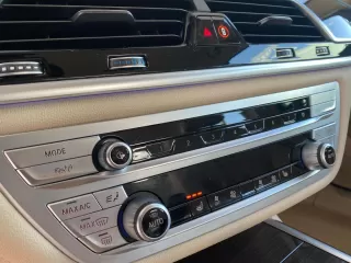 BMW Serie 7 730DA