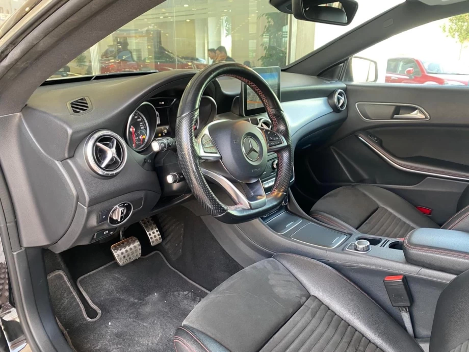 MERCEDES-BENZ Clase CLA 200 d Shooting Brake PACK AMG