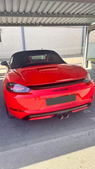 PORSCHE 718 Boxster