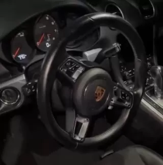 PORSCHE 718 Boxster