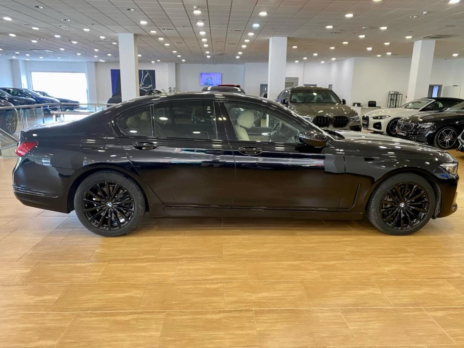 BMW Serie 7 730DA