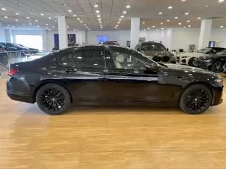 BMW Serie 7 730DA