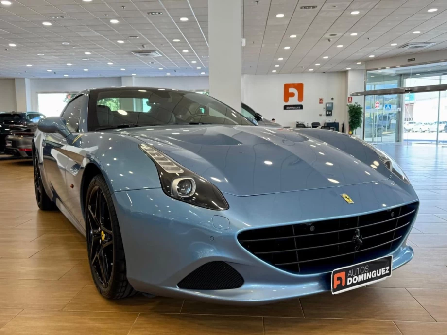 FERRARI California T DCT 22 plazas