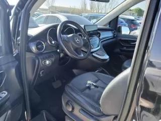 MERCEDES-BENZ Clase V 220 d Avantgarde Largo