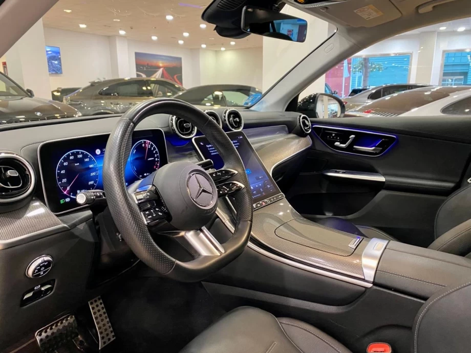 MERCEDES-BENZ GLC GLC 300 e 4MATIC
