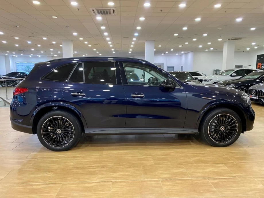 MERCEDES-BENZ GLC GLC 300 e 4MATIC