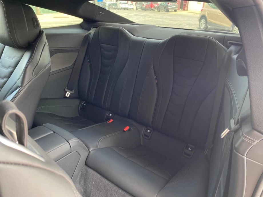 BMW Serie 8 M850i xDrive PACK M