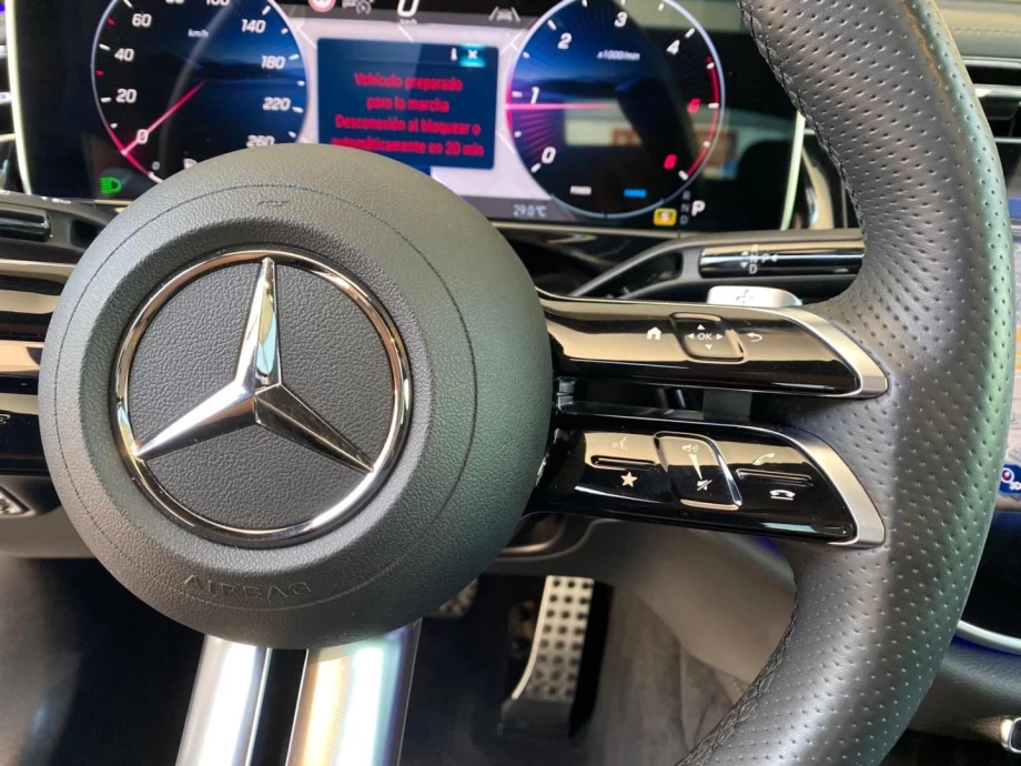 MERCEDES-BENZ Clase E E 220 d PACK AMG