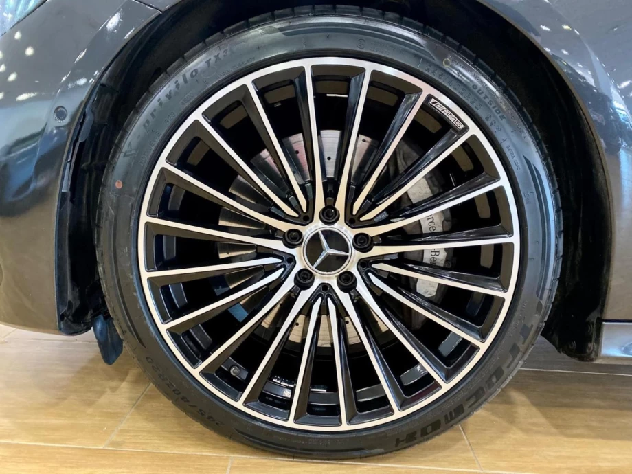 MERCEDES-BENZ Clase E E 220 d PACK AMG