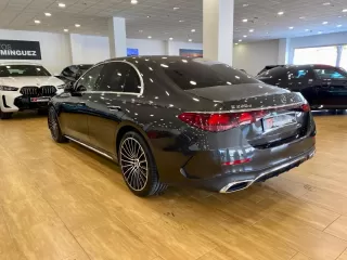 MERCEDES-BENZ Clase E E 220 d PACK AMG