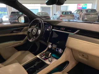 JAGUAR F-Pace 5.0 V8 SVR AWD AUTO