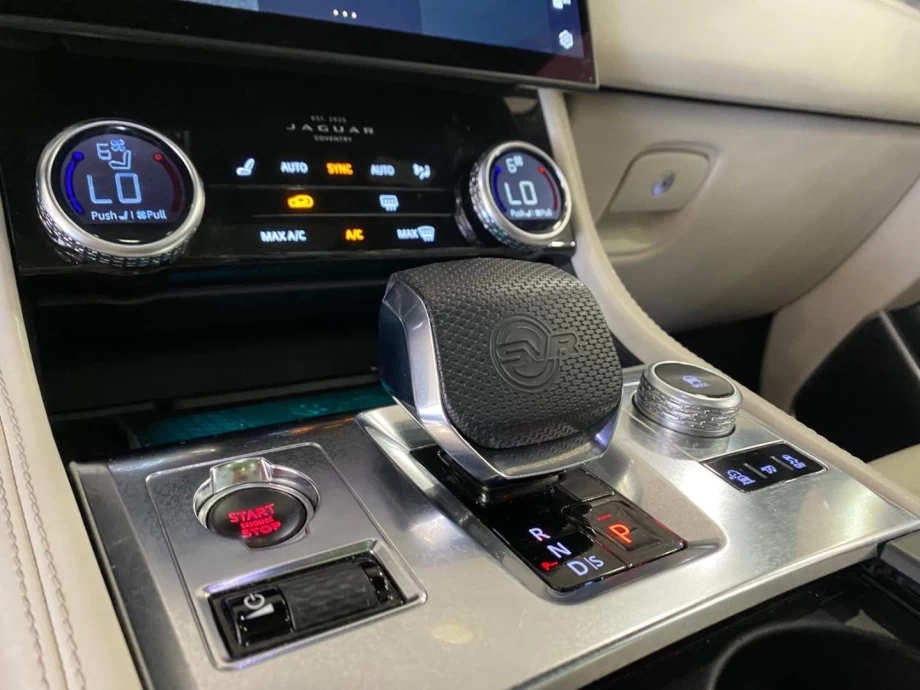 JAGUAR F-Pace 5.0 V8 SVR AWD AUTO