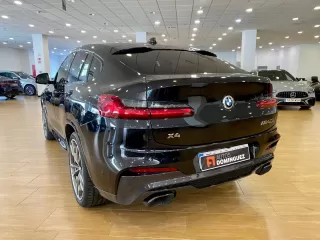 BMW X4 M40i