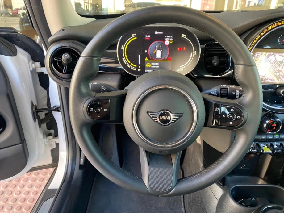 MINI COOPER SE