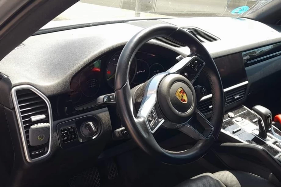 PORSCHE Cayenne Coupé EHybrid