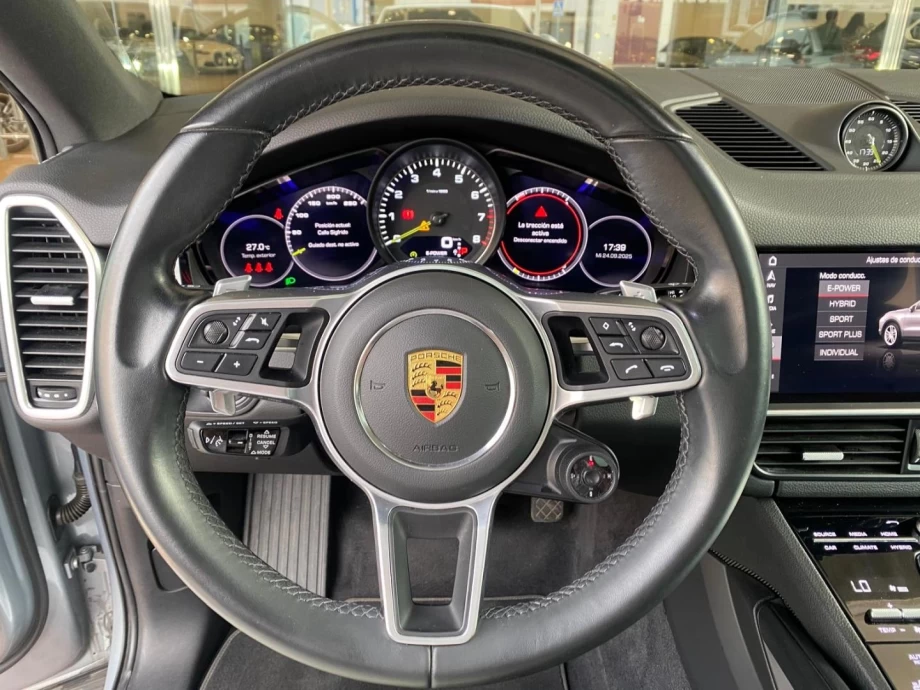 PORSCHE Cayenne Coupé EHybrid