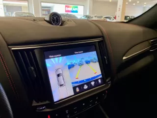 MASERATI Levante GranLusso S Q4 3.0 V6 tt 316kW430CV