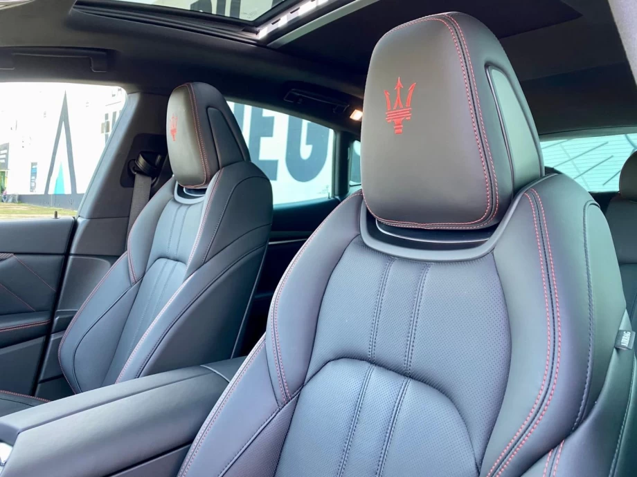 MASERATI Levante GranLusso S Q4 3.0 V6 tt 316kW430CV