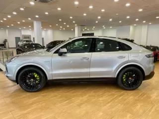PORSCHE Cayenne Coupé EHybrid