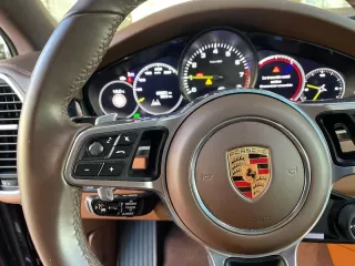 PORSCHE Cayenne Coupé EHybrid