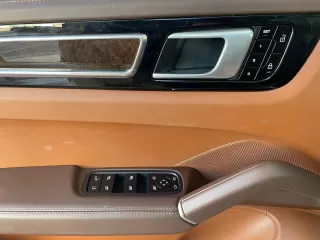 PORSCHE Cayenne Coupé EHybrid