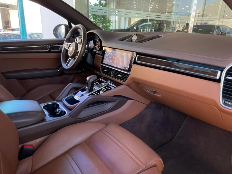 PORSCHE Cayenne Coupé EHybrid